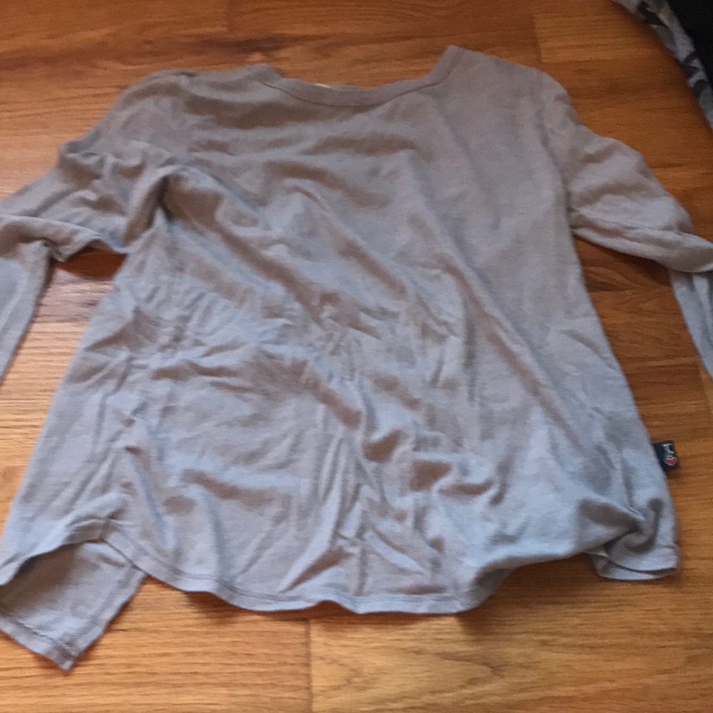 Grey long sleeve shirt with open cross back